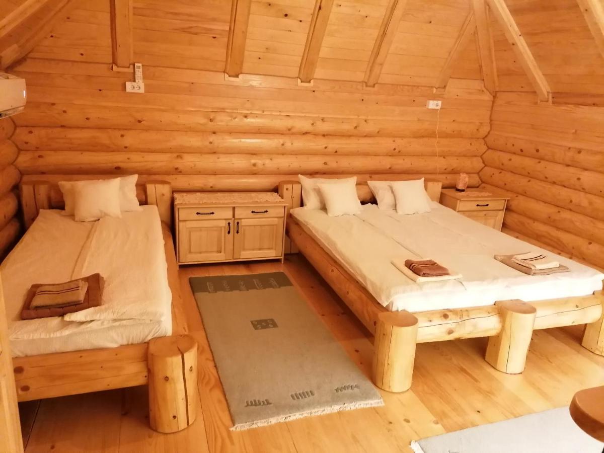 Apartmani Zuti Leptir Vrdnik Buitenkant foto